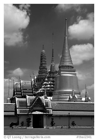 Wat Phra Kaew, adjacent to the Grand Palace, home of the most venerated emerald Buddha. Bangkok, Thailand