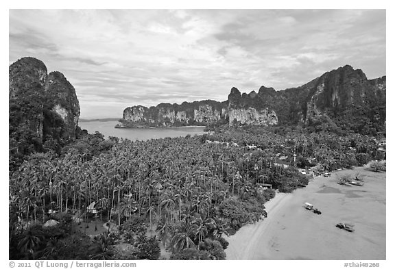 Railay peninsual seen from Laem Phra Nang. Krabi Province, Thailand