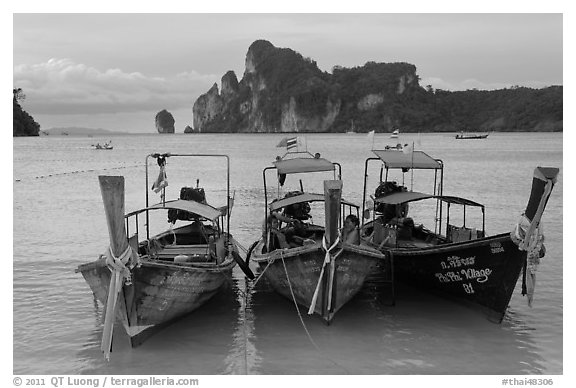 Boats, bay, and cliffs,  Ao Lo Dalam, Ko Phi-Phi island. Krabi Province, Thailand (black and white)