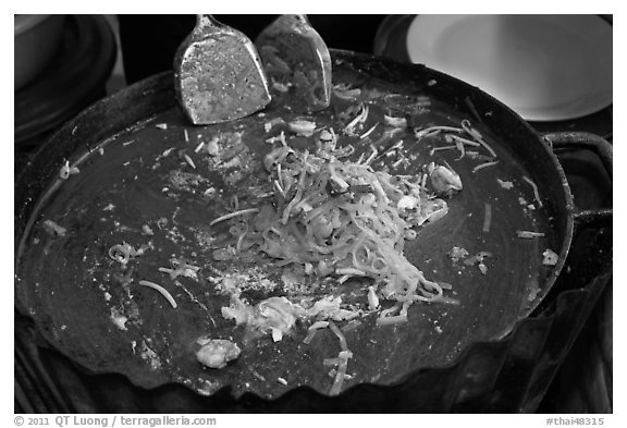 Close up of pan with Pad Thai, Ko Phi-Phi Don. Krabi Province, Thailand (black and white)