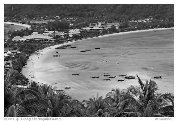 Ao Lo Dalam from above, Ko Phi Phi. Krabi Province, Thailand (black and white)