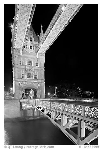 North Tower and upper walkway of the London Bridge at night. London, England, United Kingdom