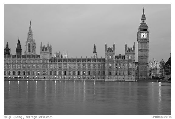 Palace of Westminster at dawn. London, England, United Kingdom