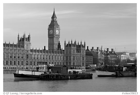 Boats and Houses of Parliament, early morning. London, England, United Kingdom