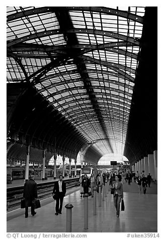 Paddington Rail station. London, England, United Kingdom (black and white)