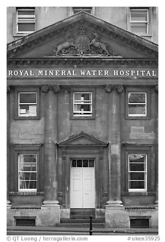 Royal mineral water hospital. Bath, Somerset, England, United Kingdom (black and white)