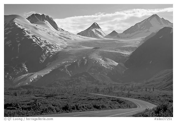 Richardson and Worthington Glacier, afternoon. Alaska, USA (black and white)