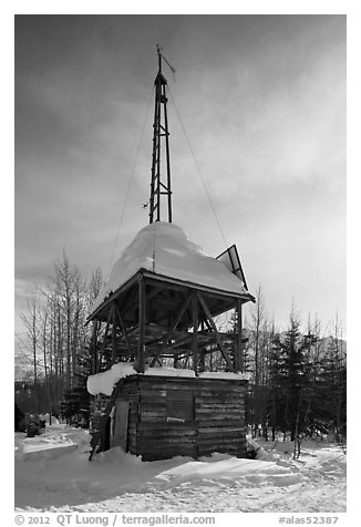 Energy-generating tower. Wiseman, Alaska, USA (black and white)