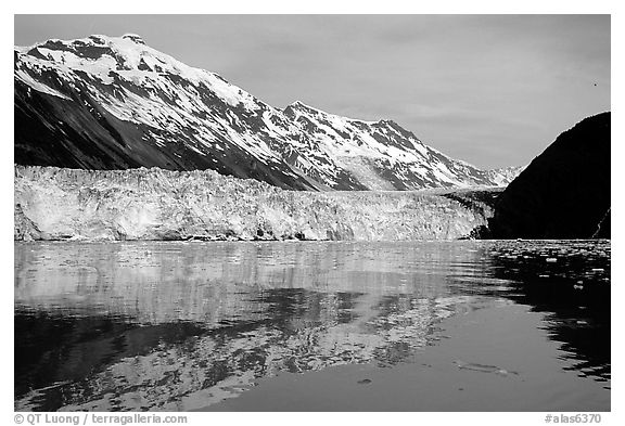 Barry glacier and mountains reflected in the Fjord. Prince William Sound, Alaska, USA