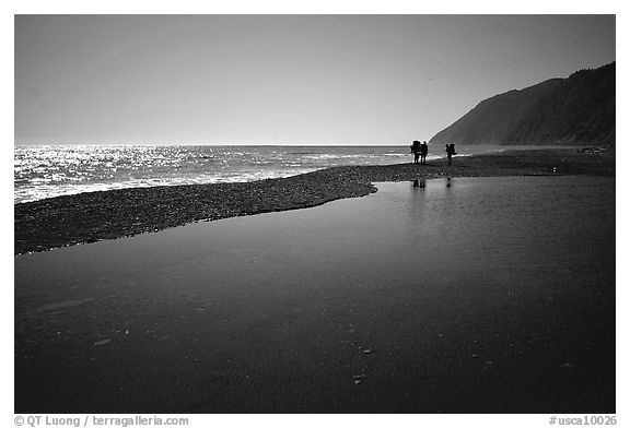 Pool and hikers, Lost Coast. California, USA