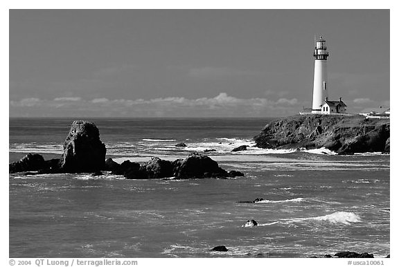 Pigeon Point Lighthouse and rocks, morning. San Mateo County, California, USA (black and white)