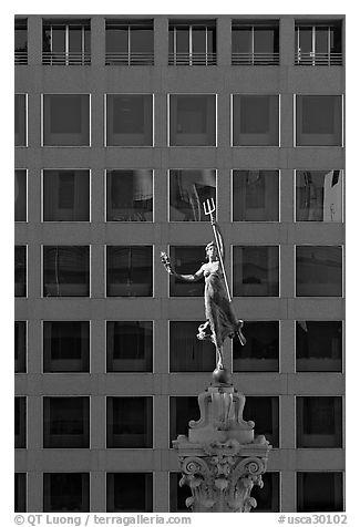 Statue on Admiral Dewey memorial column. San Francisco, California, USA (black and white)