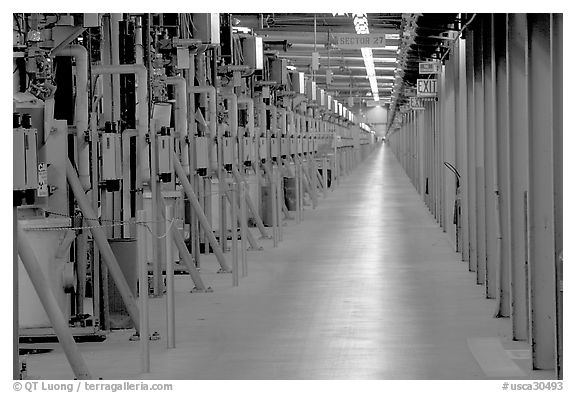 Klystron Gallery, Stanford Linear Accelerator. Stanford University, California, USA (black and white)