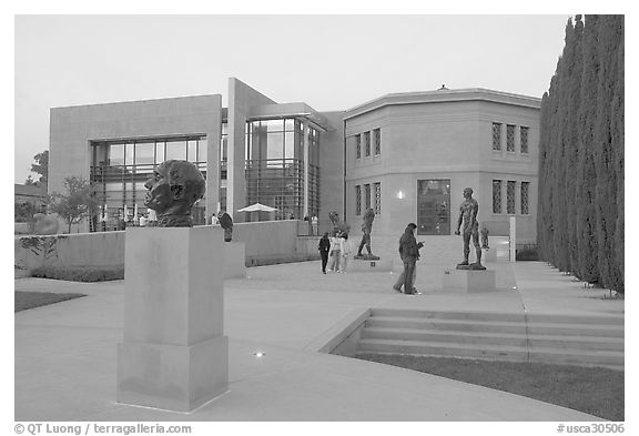 Rodin sculpture garden and Cantor Center. Stanford University, California, USA (black and white)