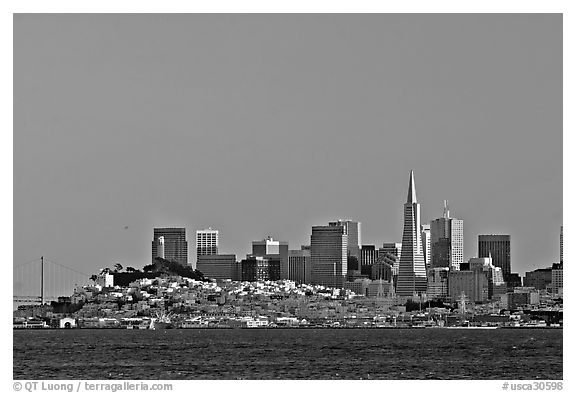 City skyline at sunset. San Francisco, California, USA