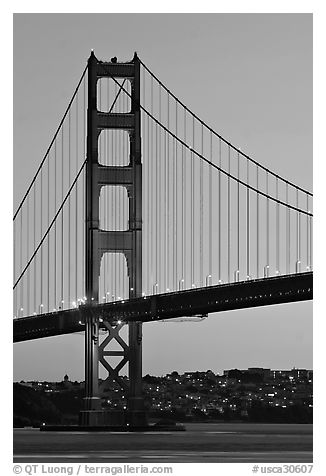 Golden Gate Bridge, sunset. San Francisco, California, USA (black and white)