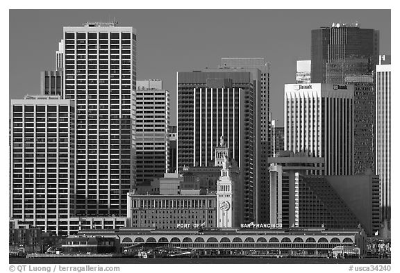 Skyline and Ferry Building building. San Francisco, California, USA (black and white)