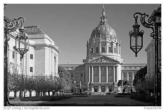 City Hall. San Francisco, California, USA (black and white)