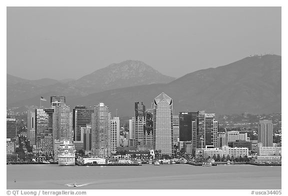 One America Plaza and skyline, sunset. San Diego, California, USA (black and white)