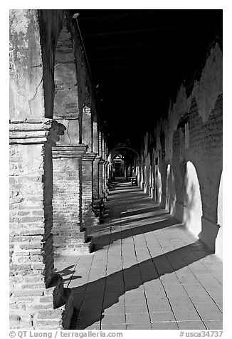 Corridor. San Juan Capistrano, Orange County, California, USA