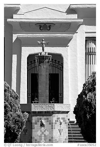 Statue and fountain, Rosicrucian Park. San Jose, California, USA