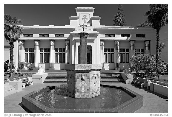 Fountain and temple, Rosicrucian Park. San Jose, California, USA (black and white)