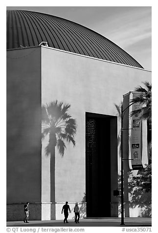 Tech Museum of Innovation wall and dome. San Jose, California, USA (black and white)