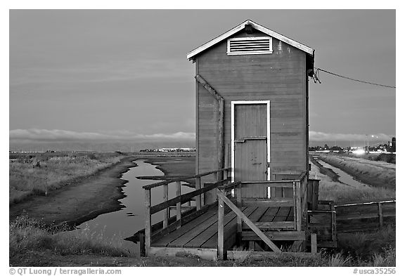 Utility shack at dusk, Bayfront Park. Menlo Park,  California, USA (black and white)