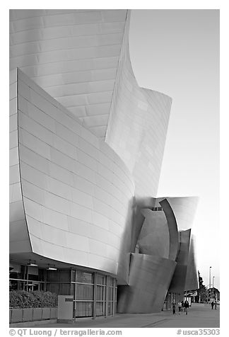 Frank Gehry desined Walt Disney Concert Hall exterior. Los Angeles, California, USA (black and white)