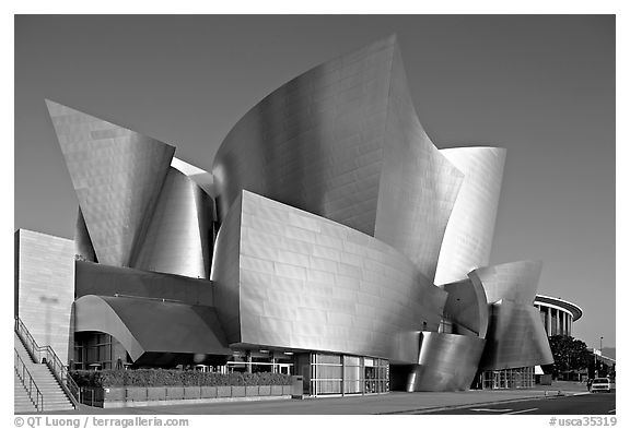 Walt Disney Concert Hall, early morning. Los Angeles, California, USA (black and white)