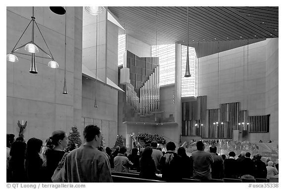 Interior of the Cathedral of our Lady of the Angels during Sunday service. Los Angeles, California, USA (black and white)