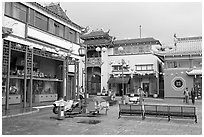 Square, Chinatown. Los Angeles, California, USA (black and white)