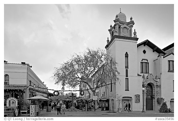 Church and Olvera Street, El Pueblo historic district. Los Angeles, California, USA (black and white)