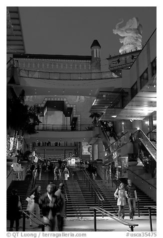 Hollywood and Highland shopping complex and dusk. Hollywood, Los Angeles, California, USA (black and white)