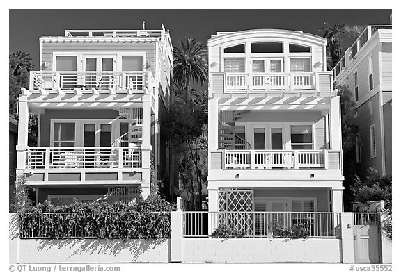 Colorful beach houses. Santa Monica, Los Angeles, California, USA (black and white)