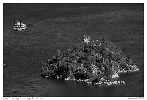 Paddle tour boat approaching Fannette Island, Emerald Bay, California. USA (black and white)