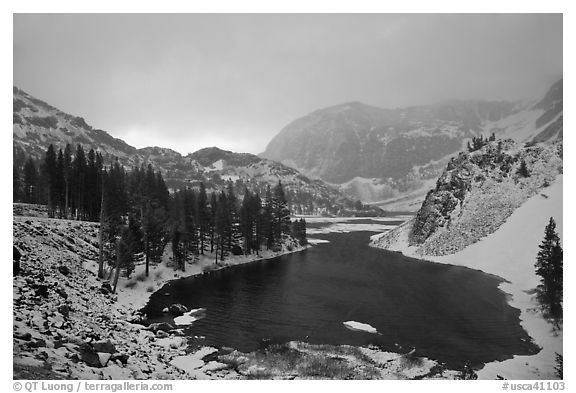 Ellery Lake with fresh snow, sunrise. California, USA