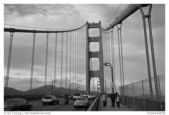 Sidewalk and traffic from the Golden Gate Bridge. San Francisco, California, USA (black and white)