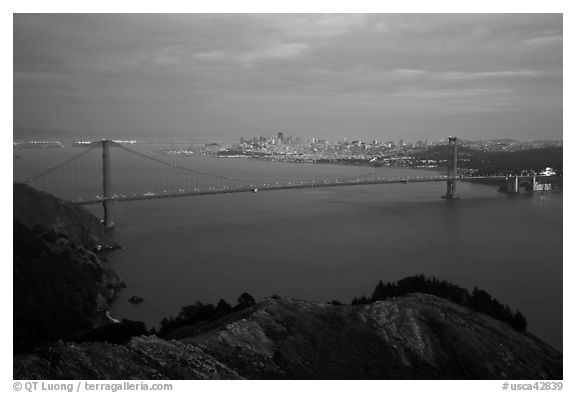 Golden Gate Bridge at dusk. San Francisco, California, USA (black and white)