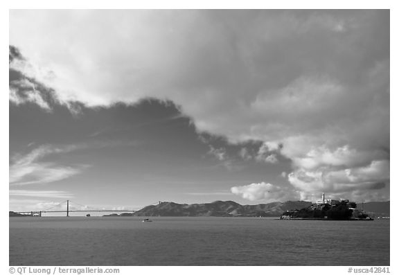 San Francisco Bay, Golden Gate Bridge and Alcatraz. San Francisco, California, USA (black and white)