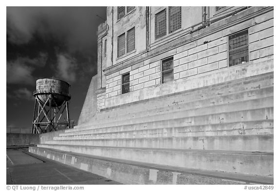 Recreation Yard and water tower, Alcatraz. San Francisco, California, USA