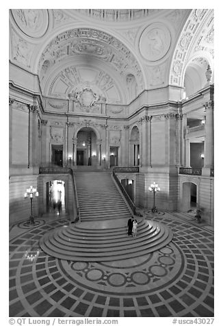 City Hall rotunda interior. San Francisco, California, USA (black and white)