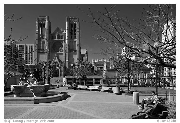 Huntington Park and Grace Cathedral. San Francisco, California, USA (black and white)