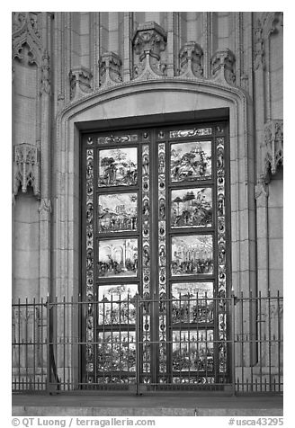 Copy of doors of the Florence Baptistry by Lorenzo Ghiberti, Grace Cathedral. San Francisco, California, USA