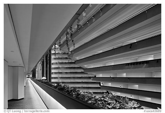 Hyatt Grand Regency hotel interior. San Francisco, California, USA (black and white)