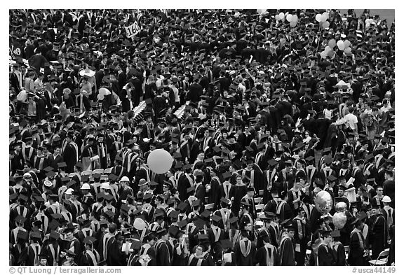 Mass of graduates in academic robes. Stanford University, California, USA