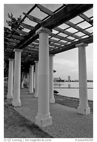 Colonade on Lake Meritt shore. Oakland, California, USA (black and white)