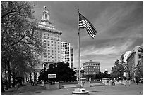 City Hall. Oakland, California, USA ( black and white)