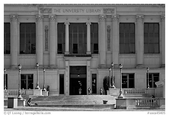 University Library, CAL. Berkeley, California, USA (black and white)