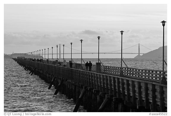 Stroll on Berkeley Pier. Berkeley, California, USA (black and white)